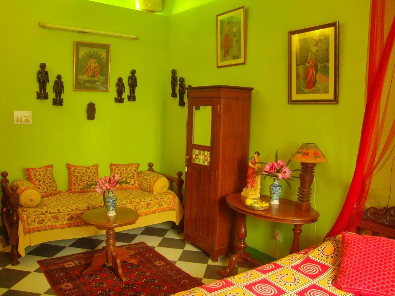 Patricia Guest House Puducherry Buitenkant foto